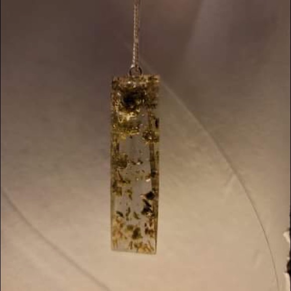 Hemp necklace - Picture 2 of 2